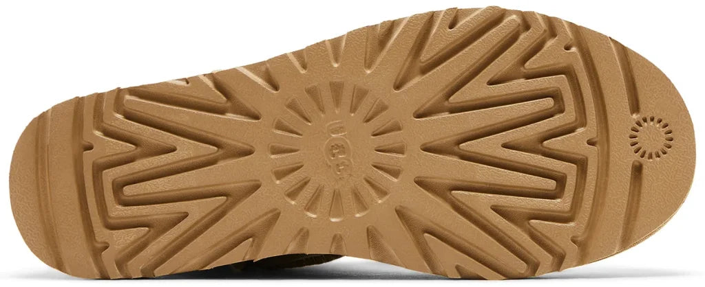 UGG «Light Brown Low»