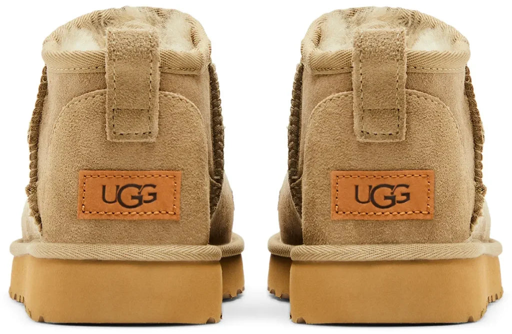UGG «Light Brown Low»