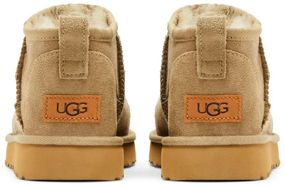 UGG «Light Brown Low»