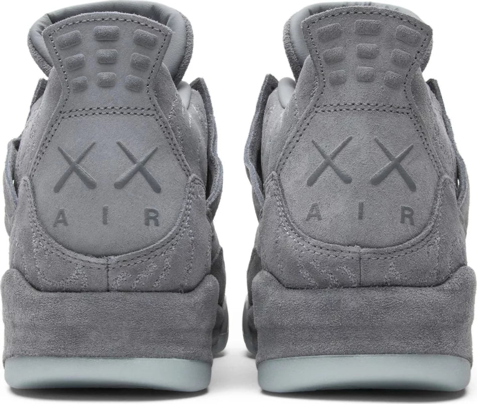 KAWS x Air Jordan 4 ‘Cool Grey’