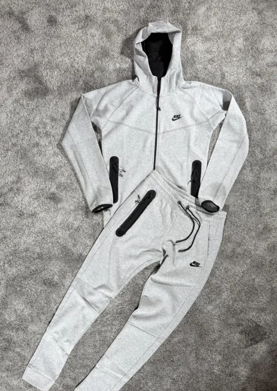 CHANDALS NIKE TECH
