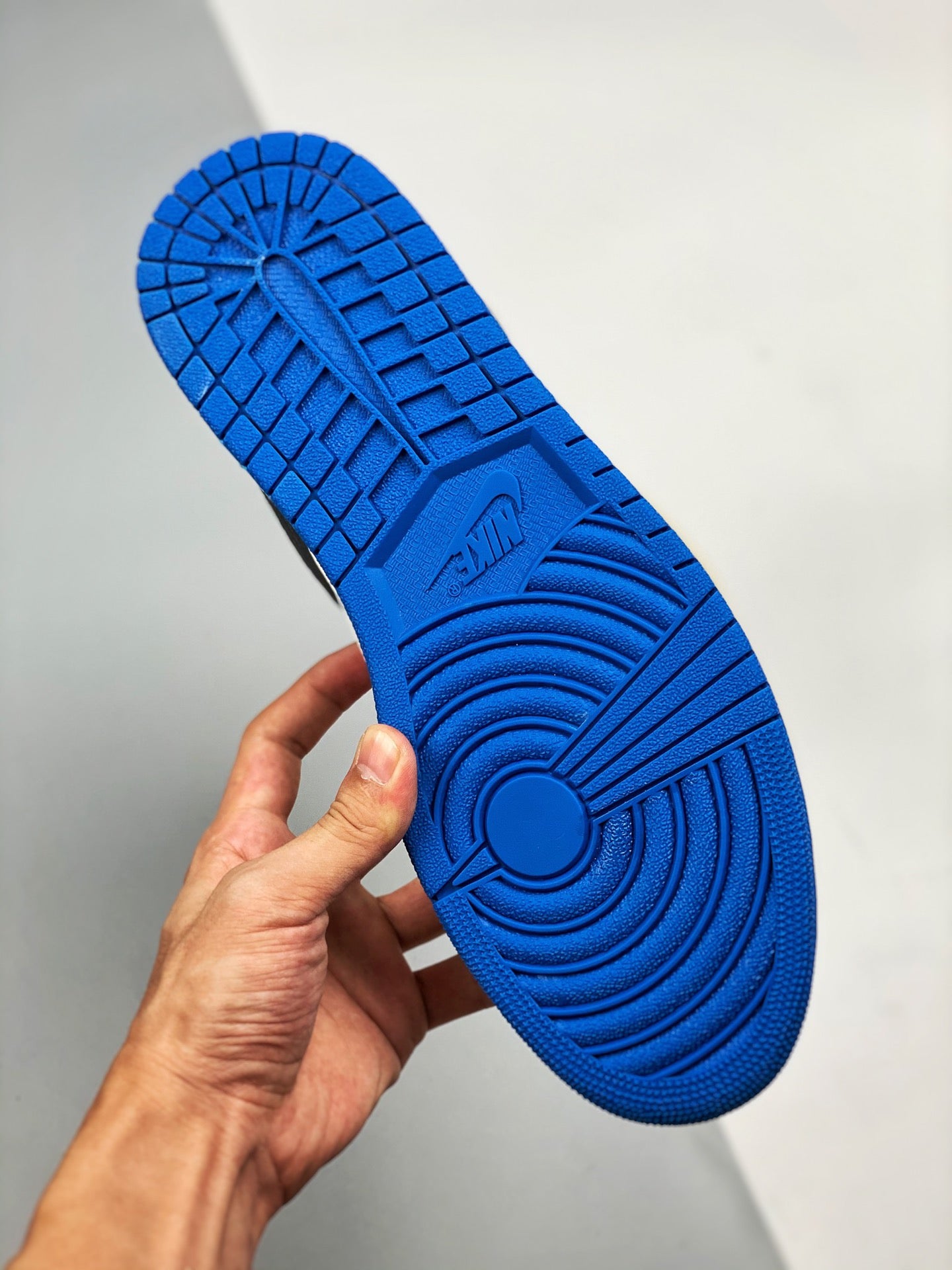 Air Jordan 1 High »Travis Scott Fragment»